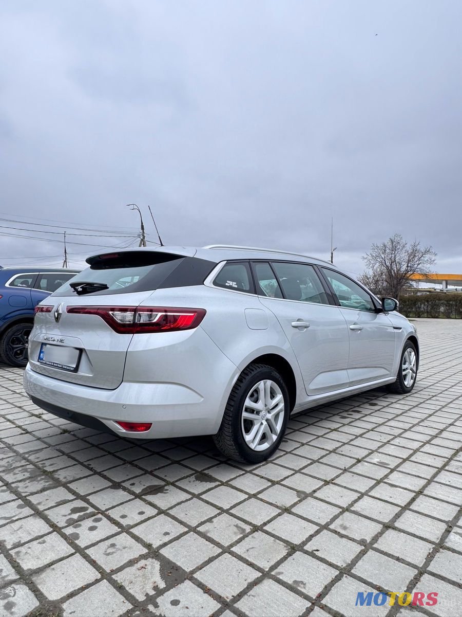 2020' Renault Megane photo #5