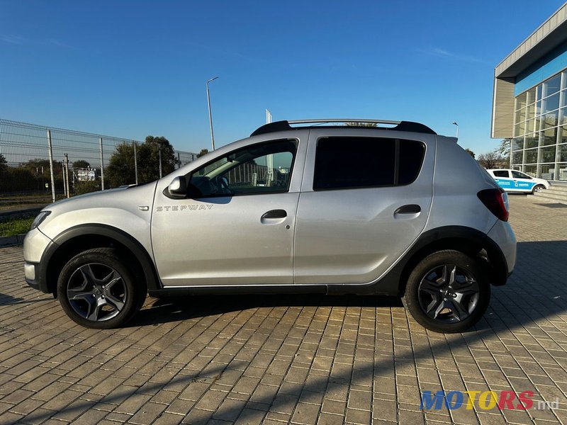 2014' Dacia Sandero Stepway photo #3