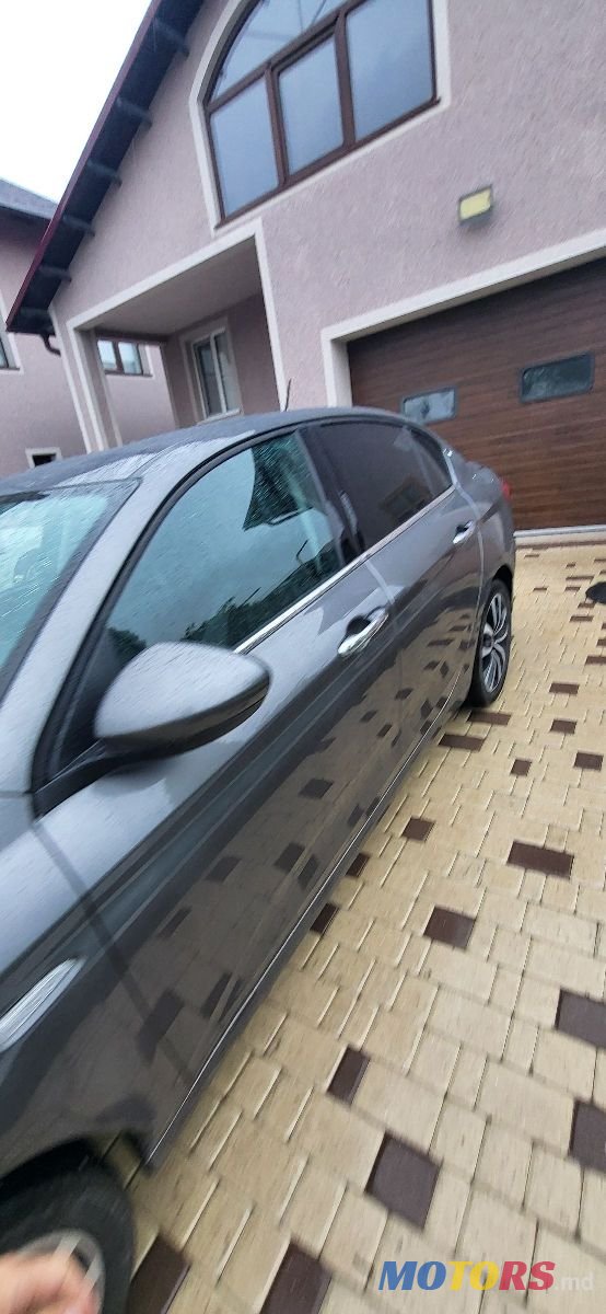 2016' Fiat Tipo photo #3