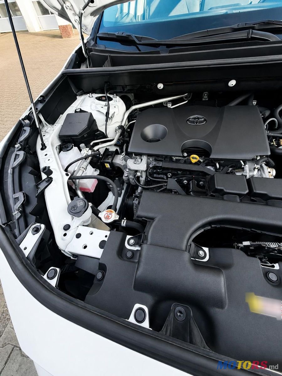 2020' Toyota RAV4 photo #4
