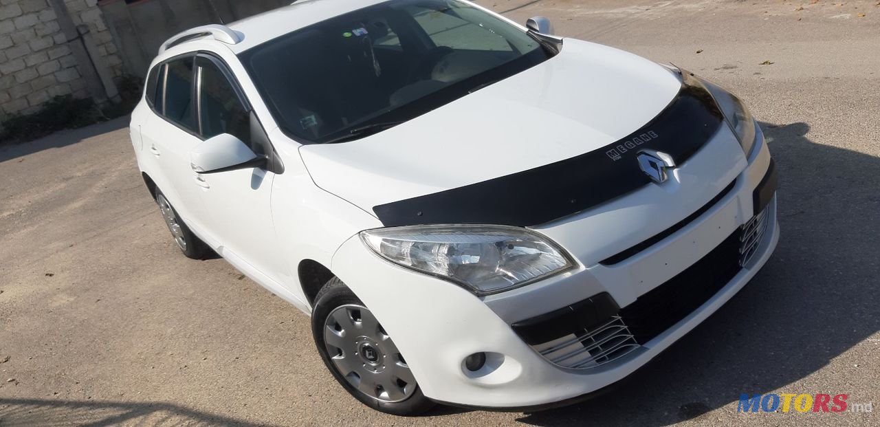 2009' Renault Megane photo #3