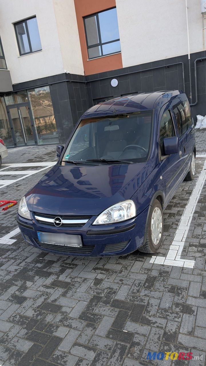 2010' Opel Combo photo #1