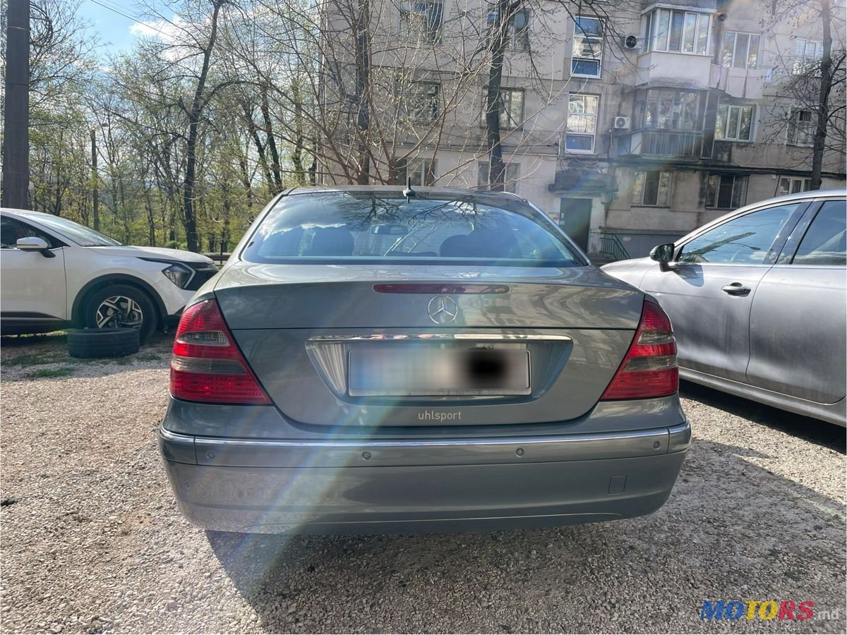 2004' Mercedes-Benz E-Class photo #4