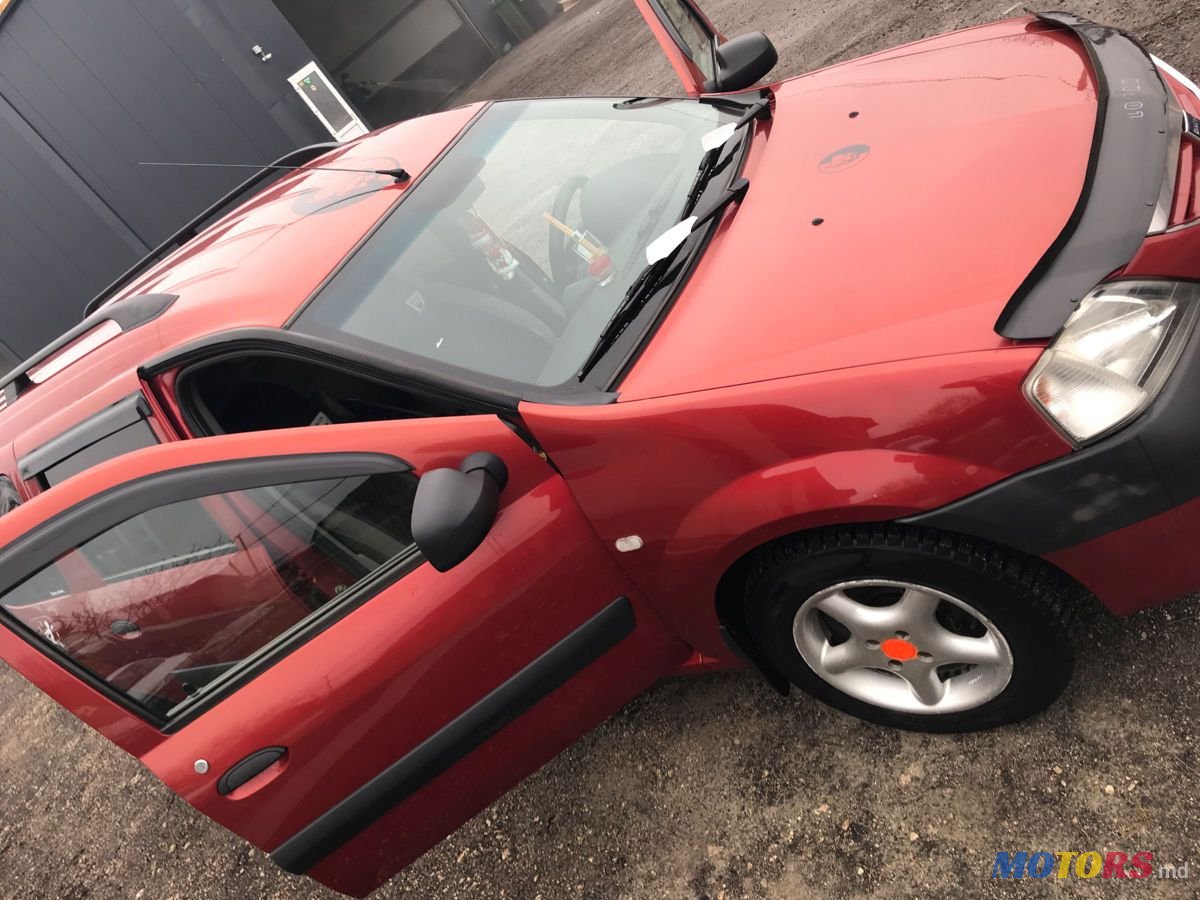 2008' Dacia Logan Mcv photo #2