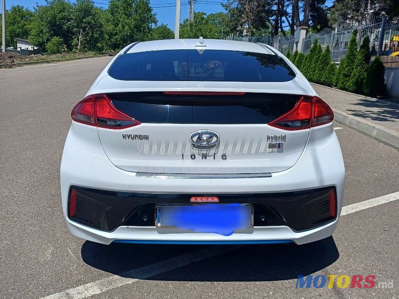 2019' Hyundai Ioniq photo #6