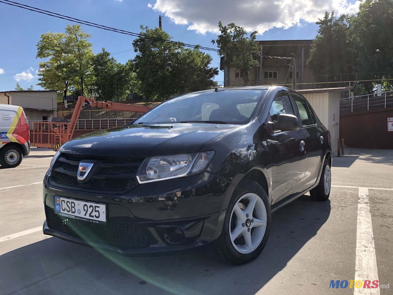 2014' Dacia Logan photo #2