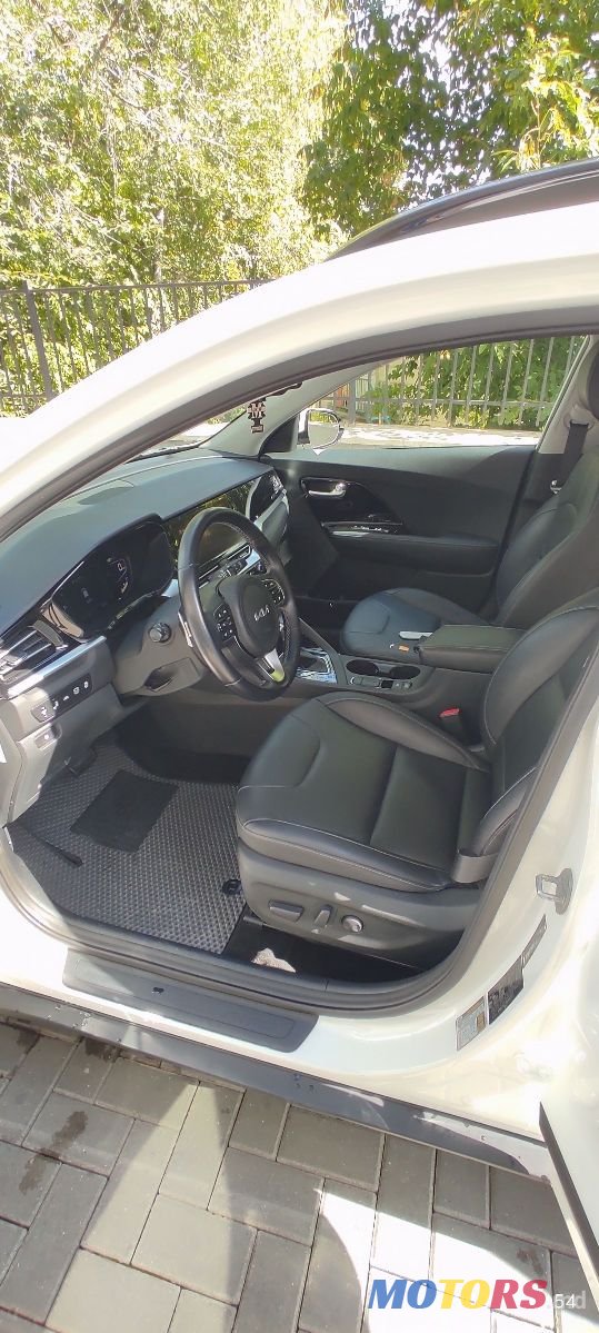 2022' Kia Niro photo #3