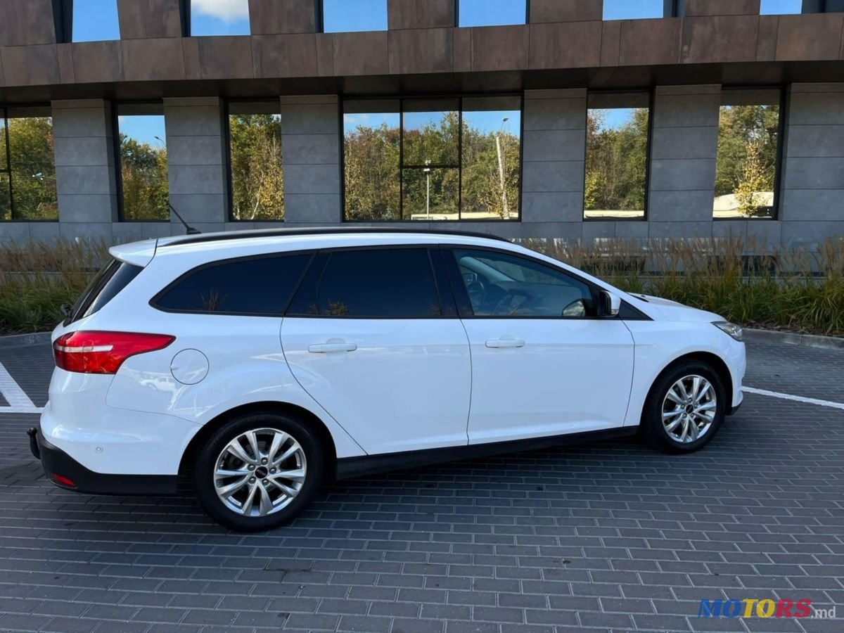 2017' Ford Focus photo #1