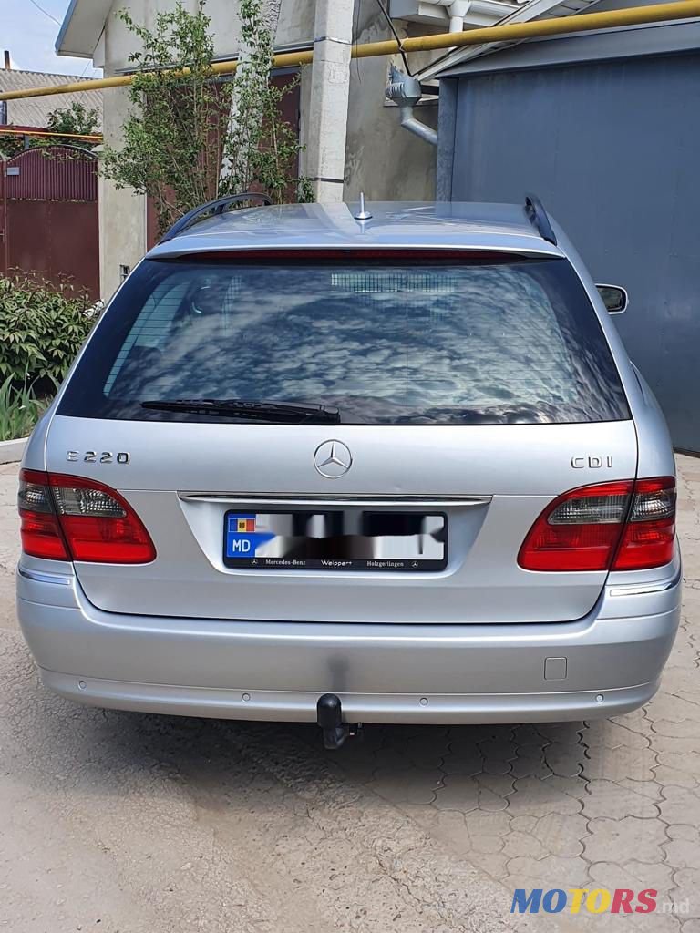 2006' Mercedes-Benz E Класс photo #3