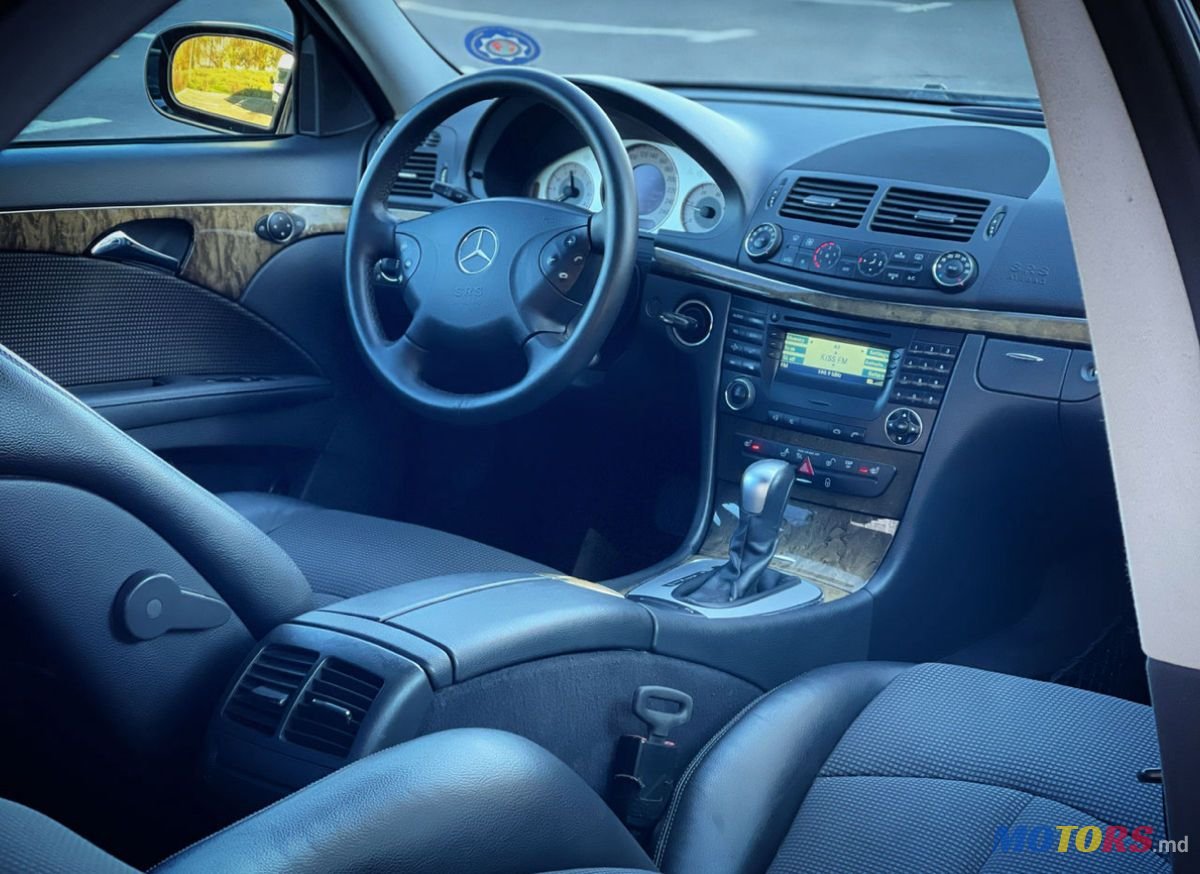 2005' Mercedes-Benz E-Class photo #6