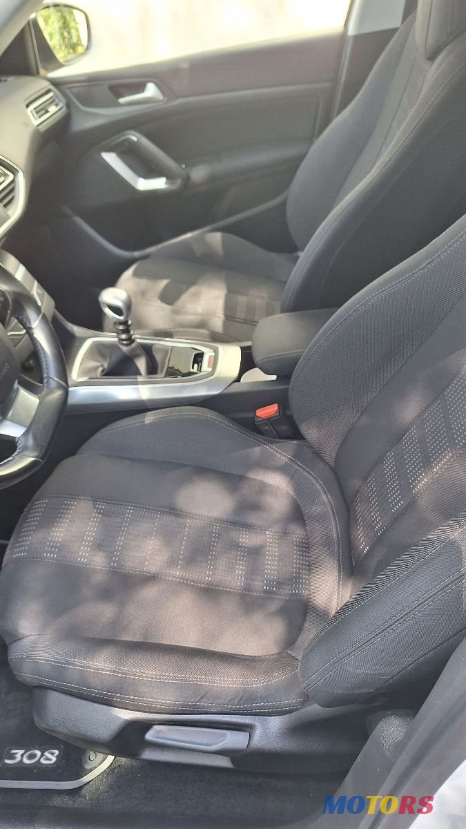 2017' Peugeot 308 photo #5