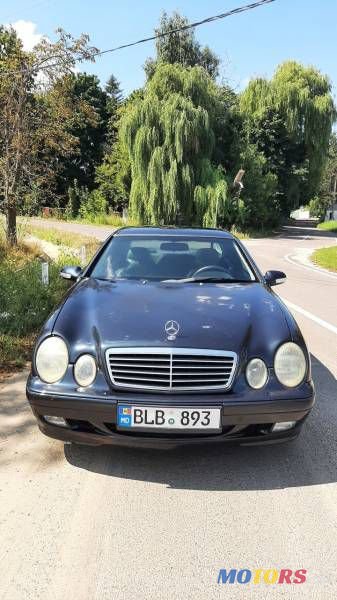 2001' Mercedes-Benz CLK photo #1
