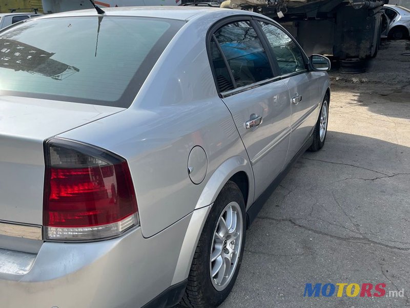 2003' Opel Vectra photo #1