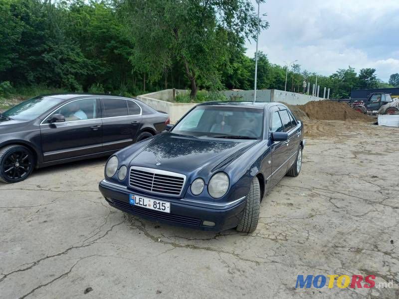 1997' Mercedes-Benz E photo #3