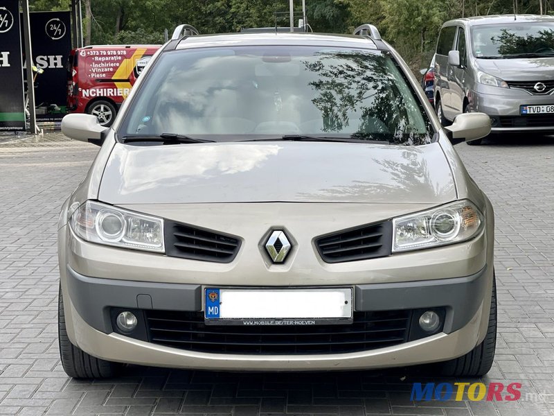 2007' Renault Megane photo #6