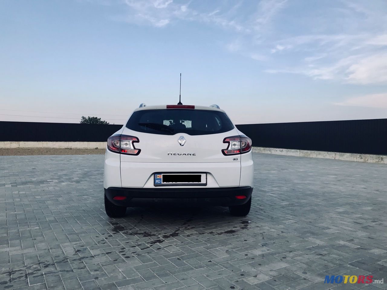 2014' Renault Megane photo #4