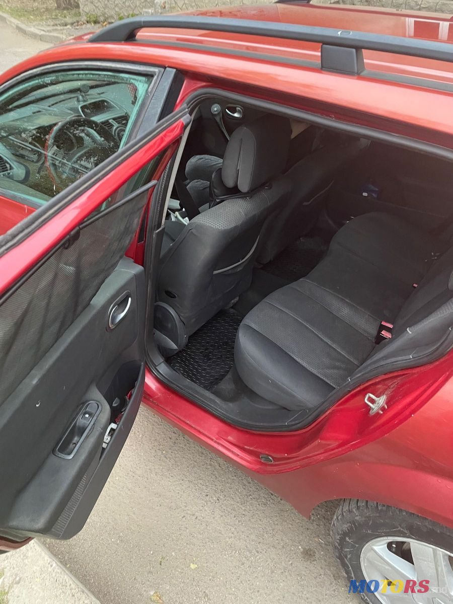 2004' Renault Megane photo #3