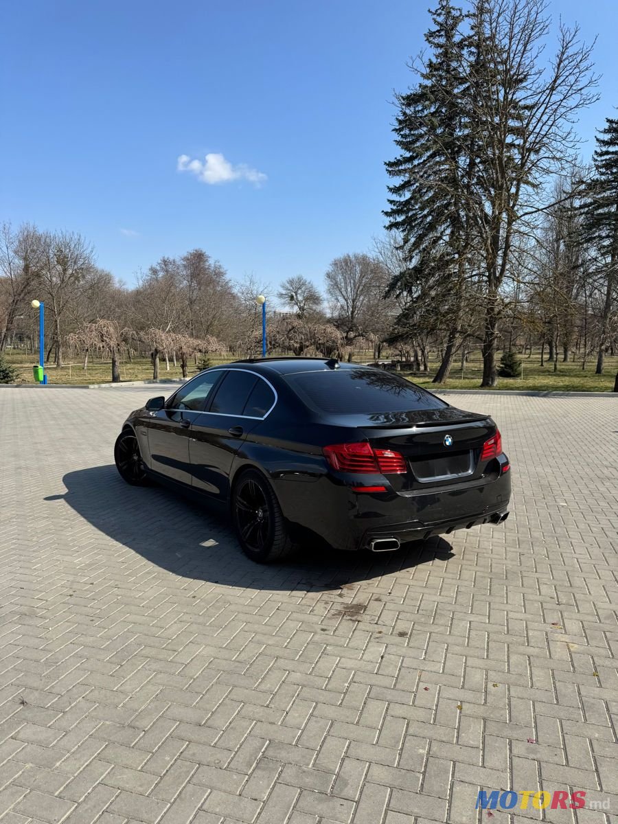 2015' BMW 5 Series photo #3