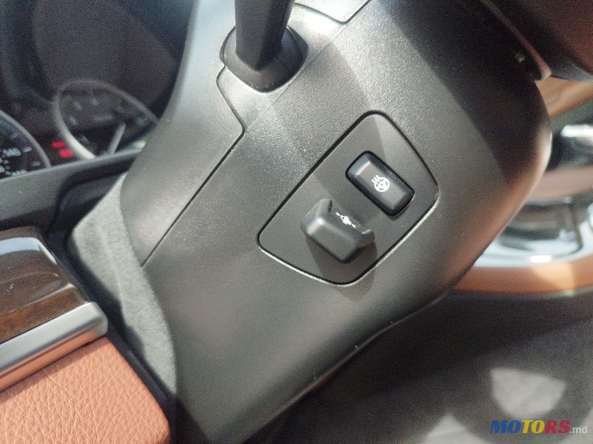 2016' BMW 5 Series photo #6