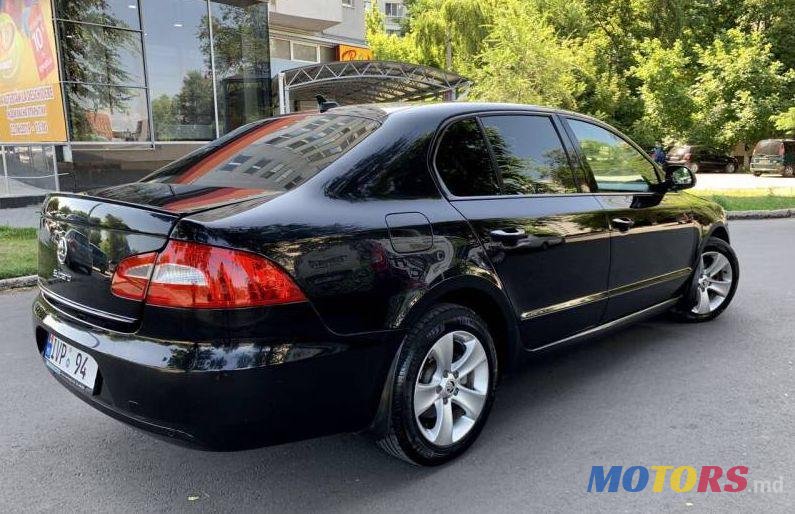 2010' Skoda Superb photo #2