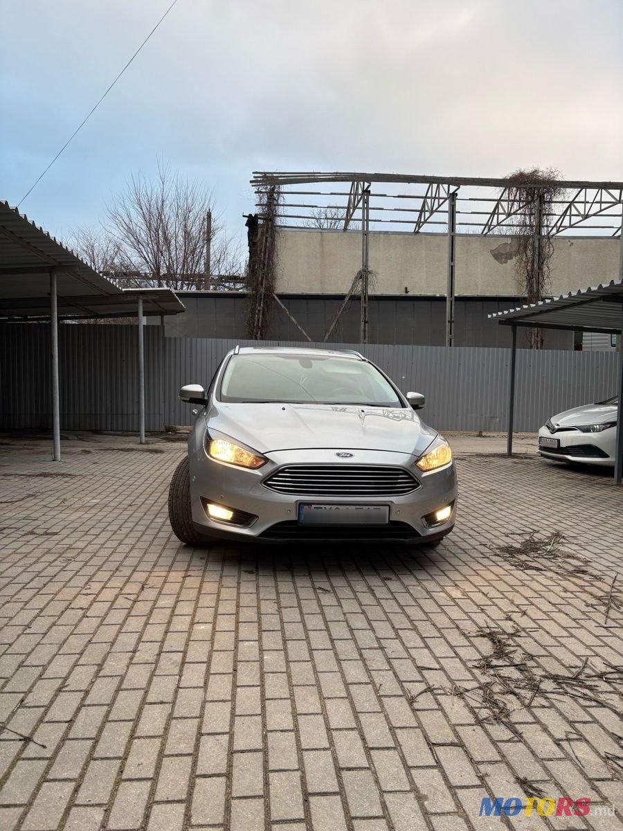 2015' Ford Focus photo #3