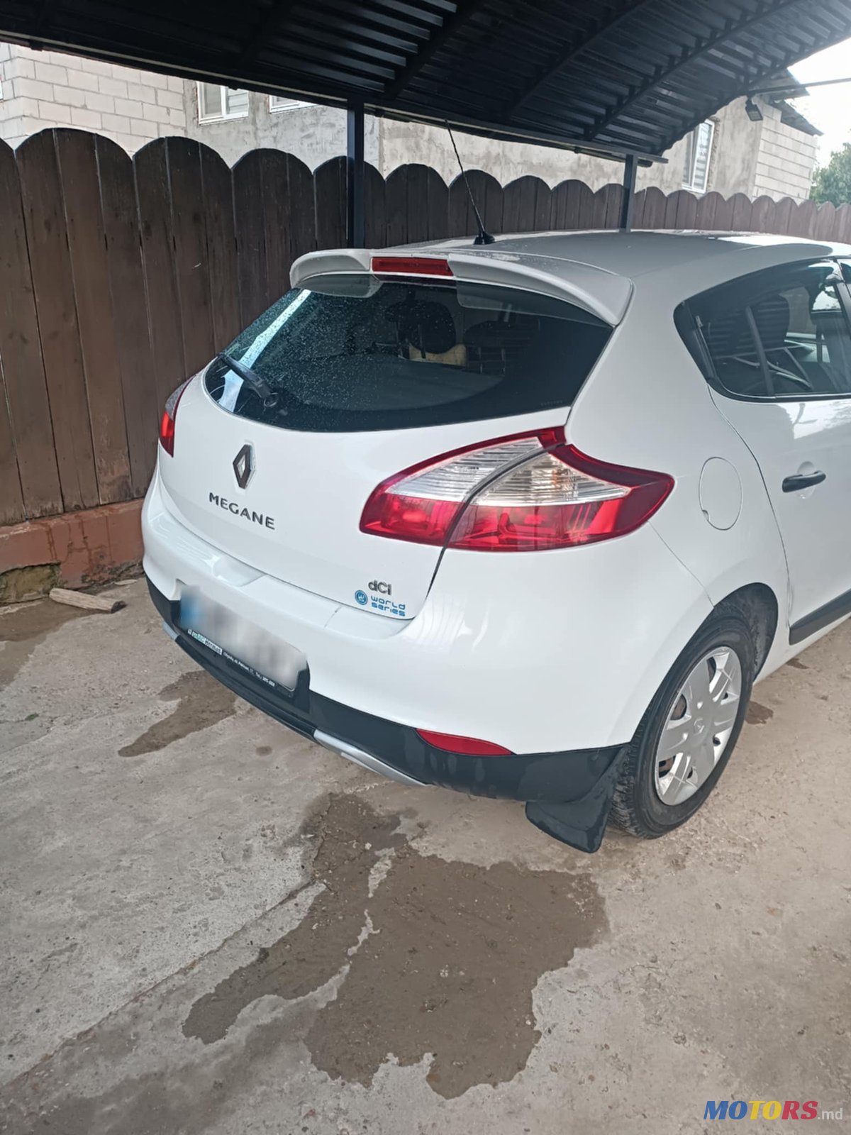 2009' Renault Megane photo #2