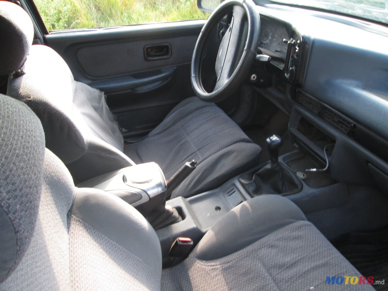 1990' Ford Scorpio photo #3