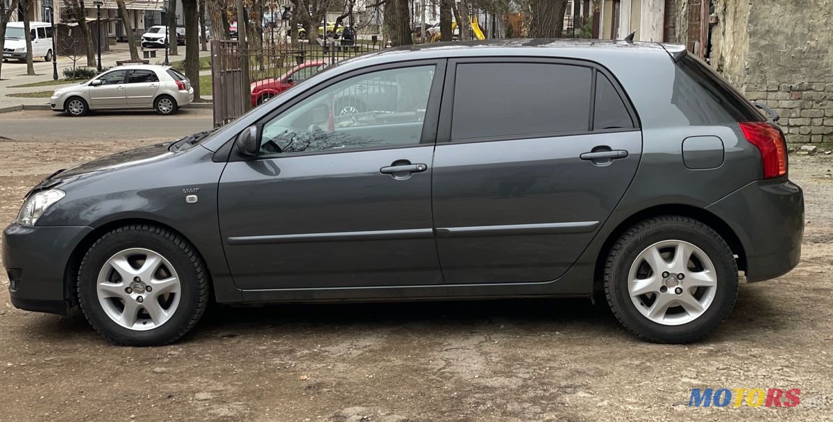 2006' Toyota Corolla photo #2