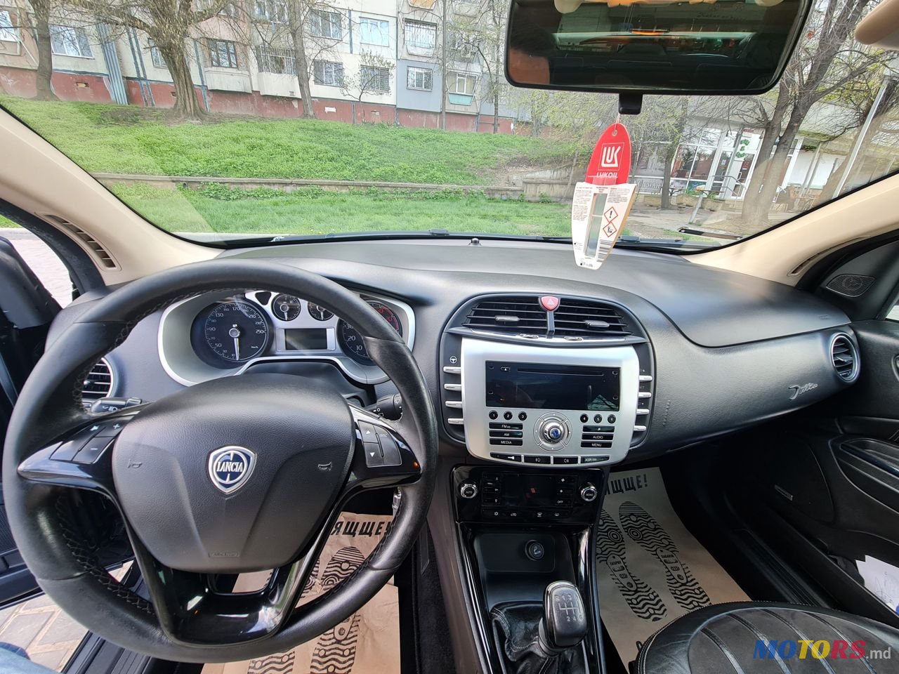 2009' Lancia Delta photo #4