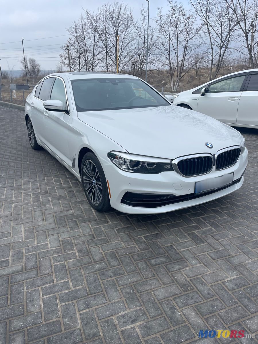 2018' BMW 5 Series photo #3