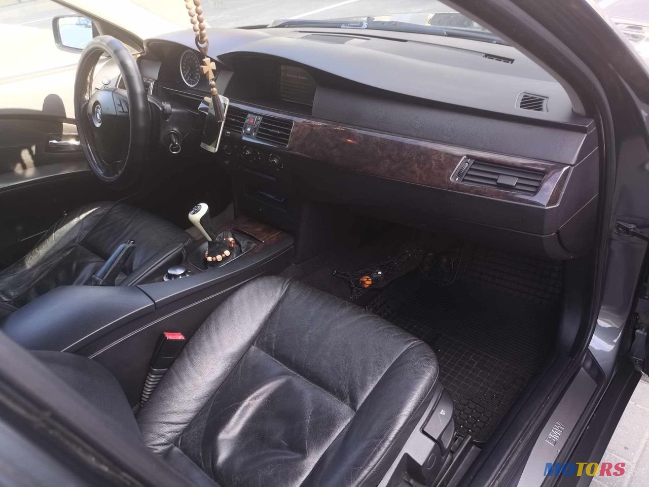 2004' BMW 5 Series photo #5