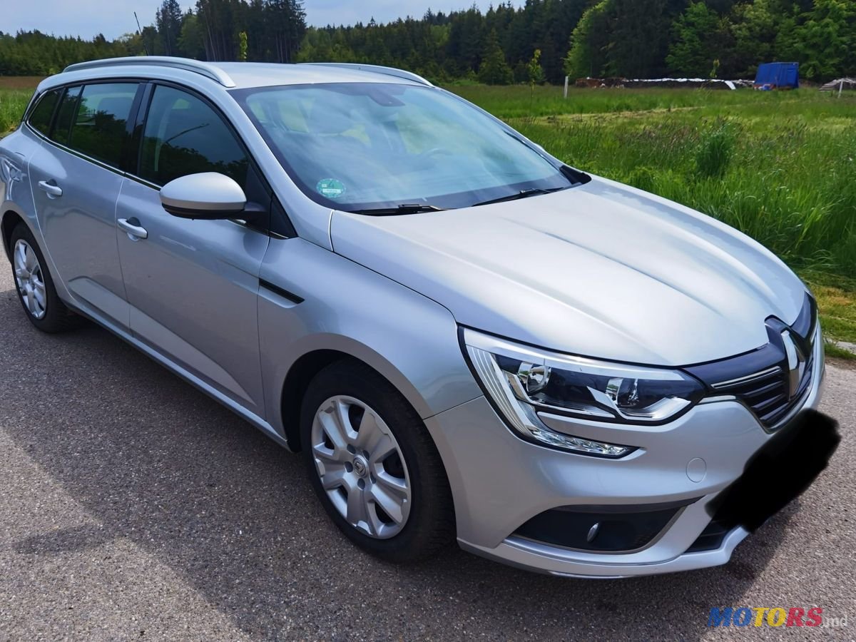 2019' Renault Megane photo #2