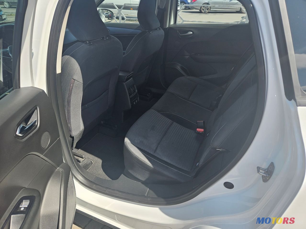 2021' Renault Arkana photo #6