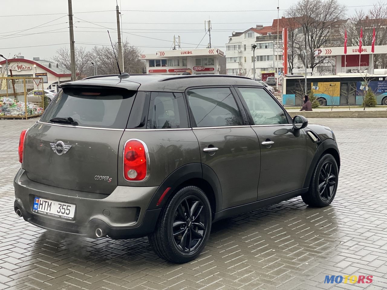 2011' MINI Cooper S photo #5