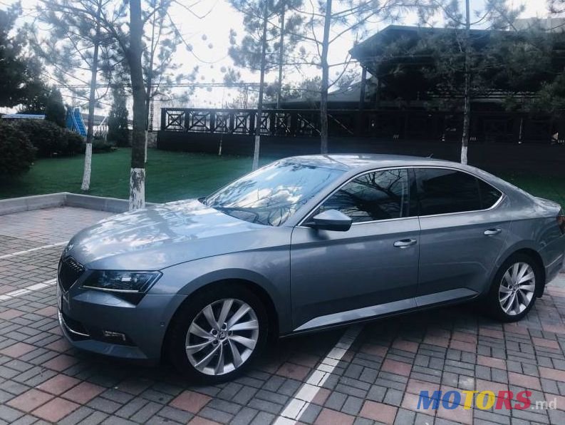 2015' Skoda Superb photo #1