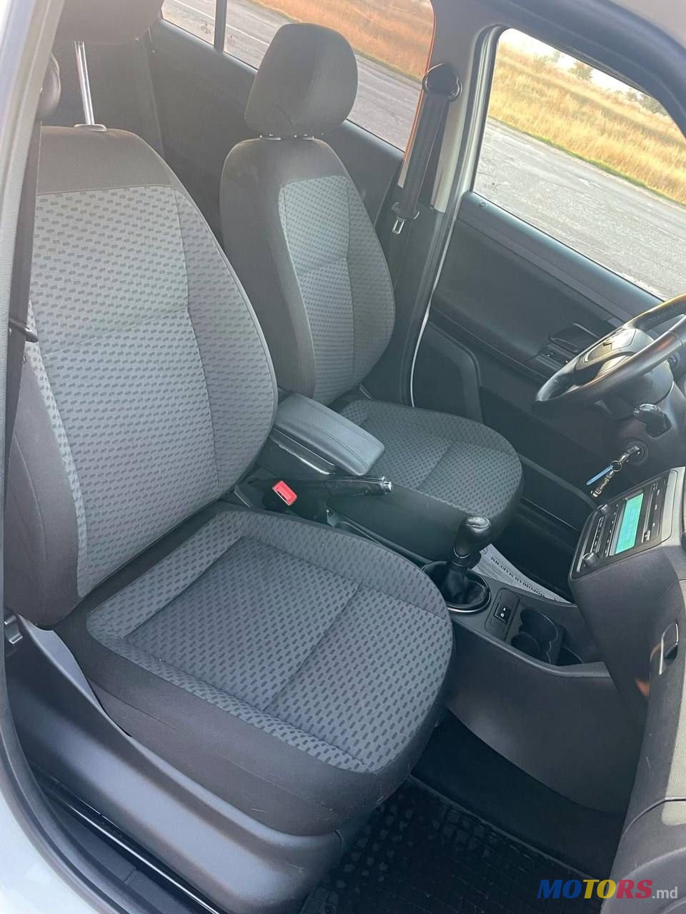 2011' Skoda Fabia photo #5