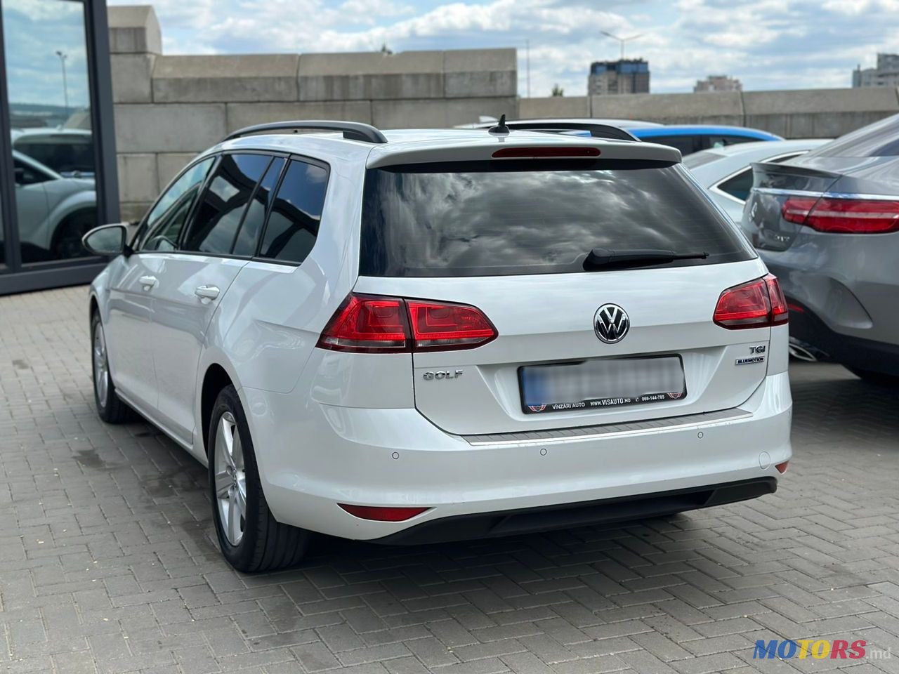 2016' Volkswagen Golf photo #4