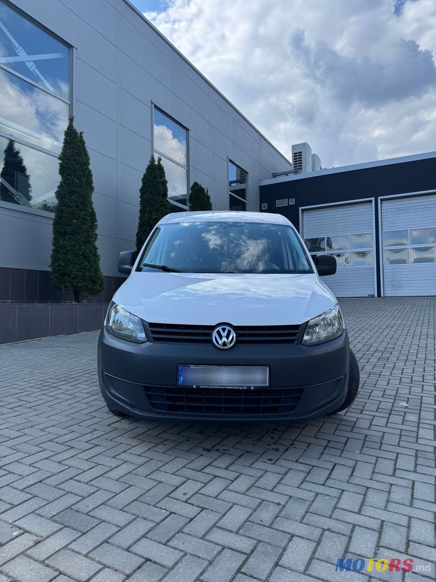 2015' Volkswagen Caddy photo #1