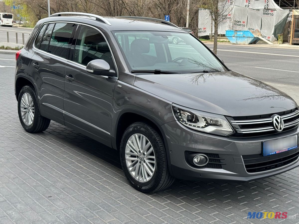2014' Volkswagen Tiguan photo #3