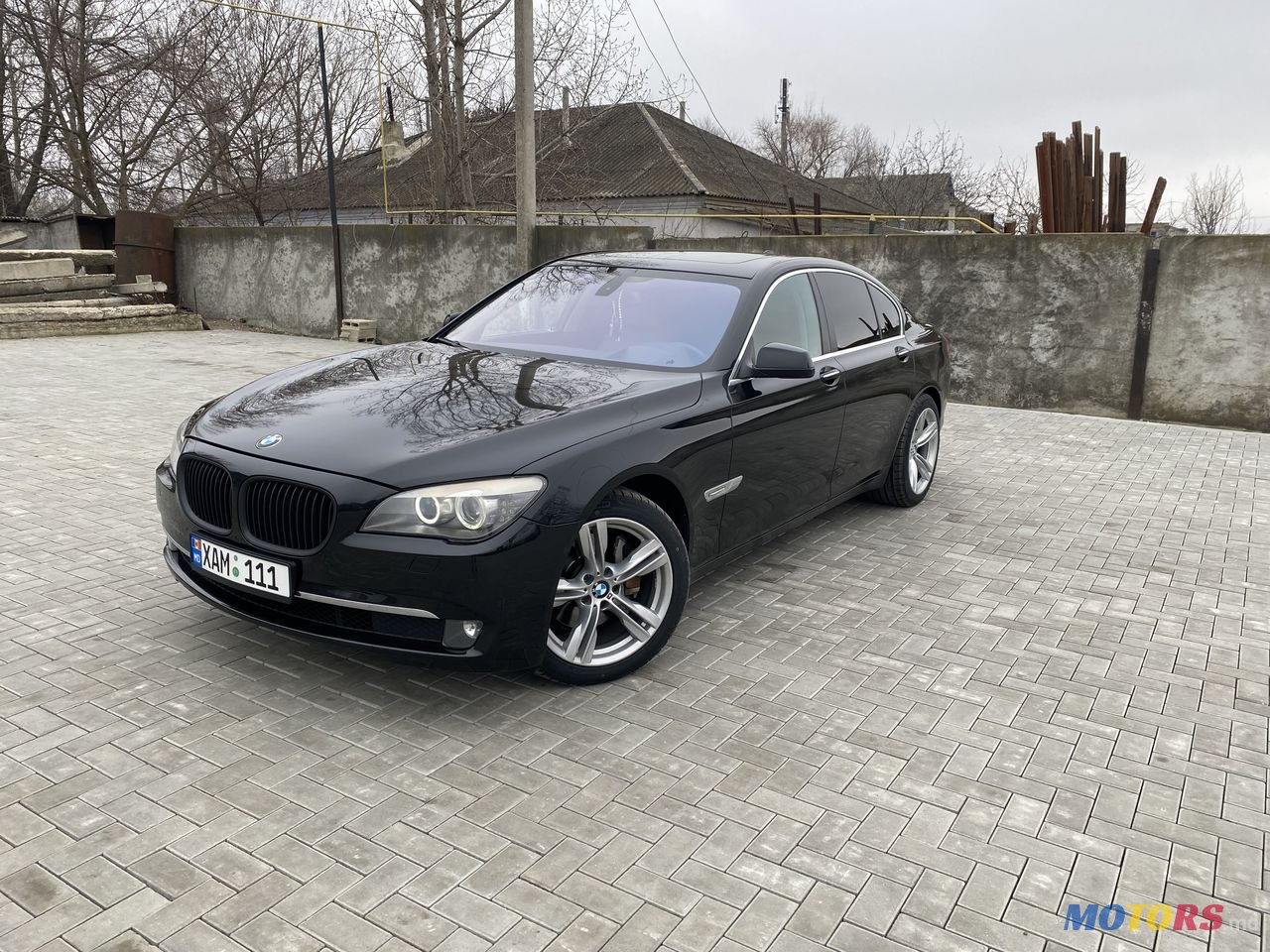 2010' BMW 7 Series photo #4