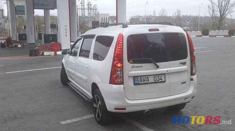 2008' Dacia Logan Mcv photo #1