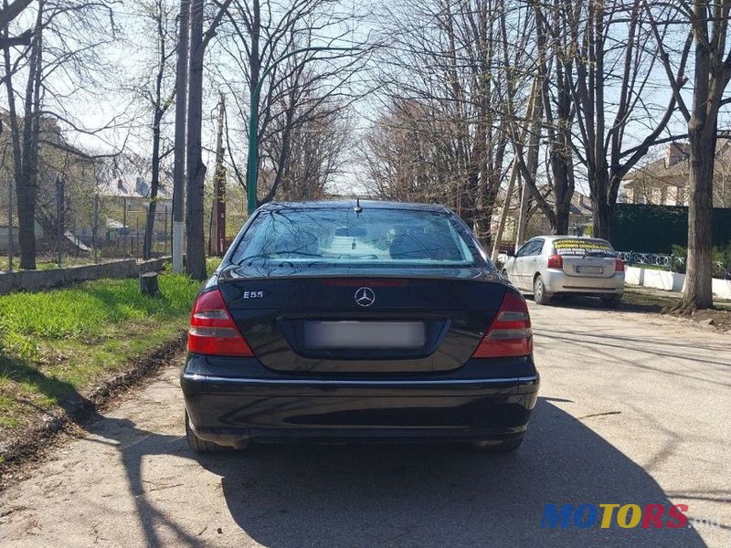 2005' Mercedes-Benz E-Class photo #5
