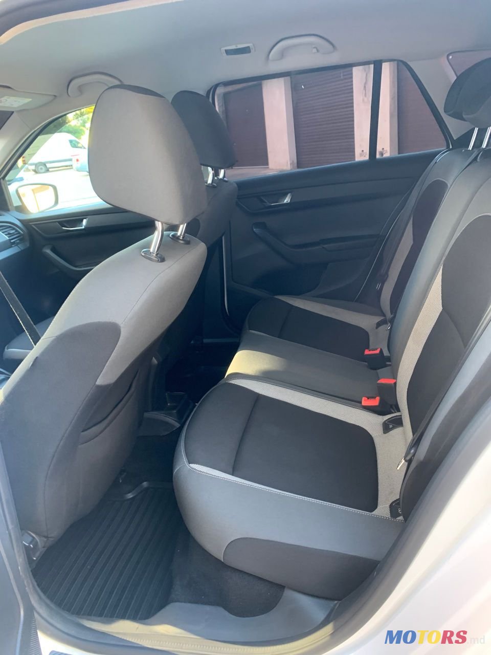 2015' Skoda Fabia photo #6