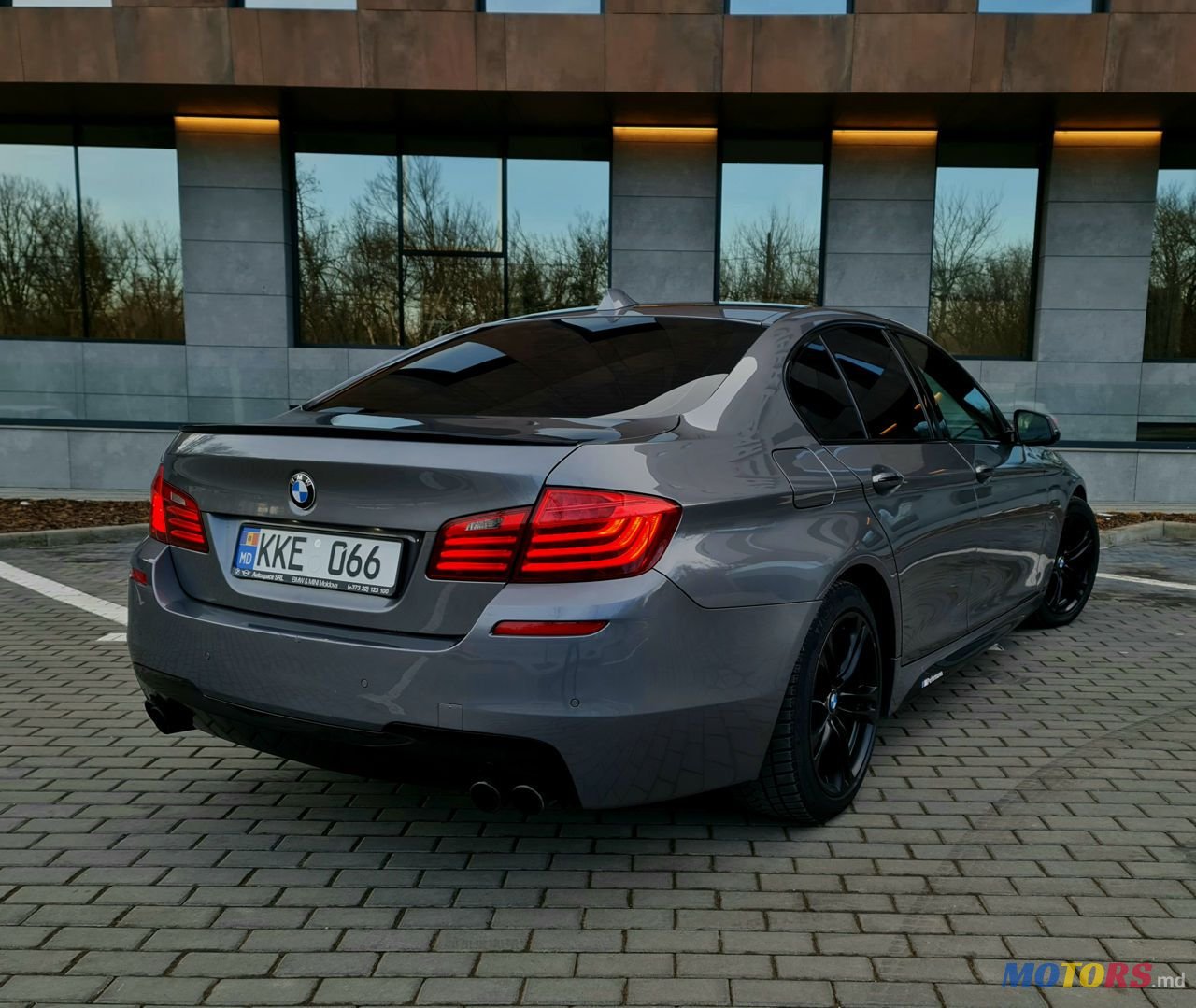 2014' BMW 5 Series photo #5