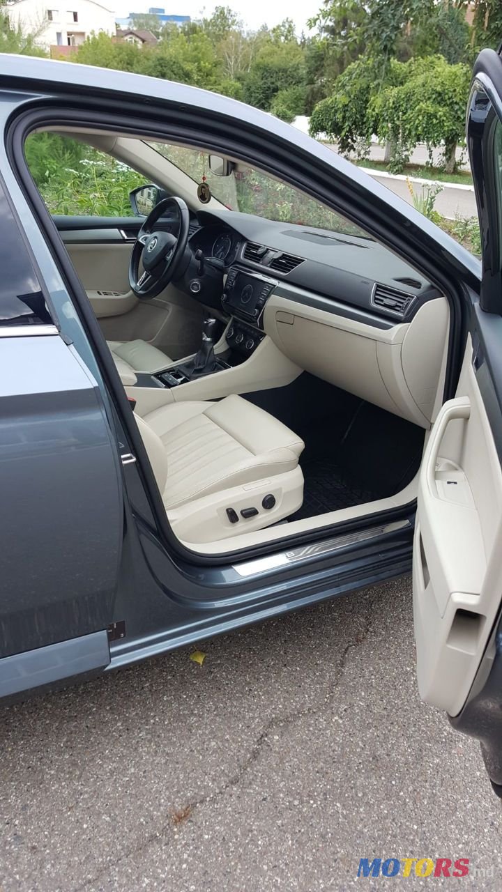 2016' Skoda Superb photo #6