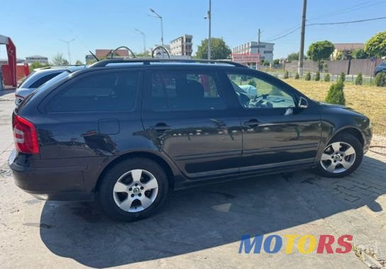 2007' Skoda Octavia photo #2
