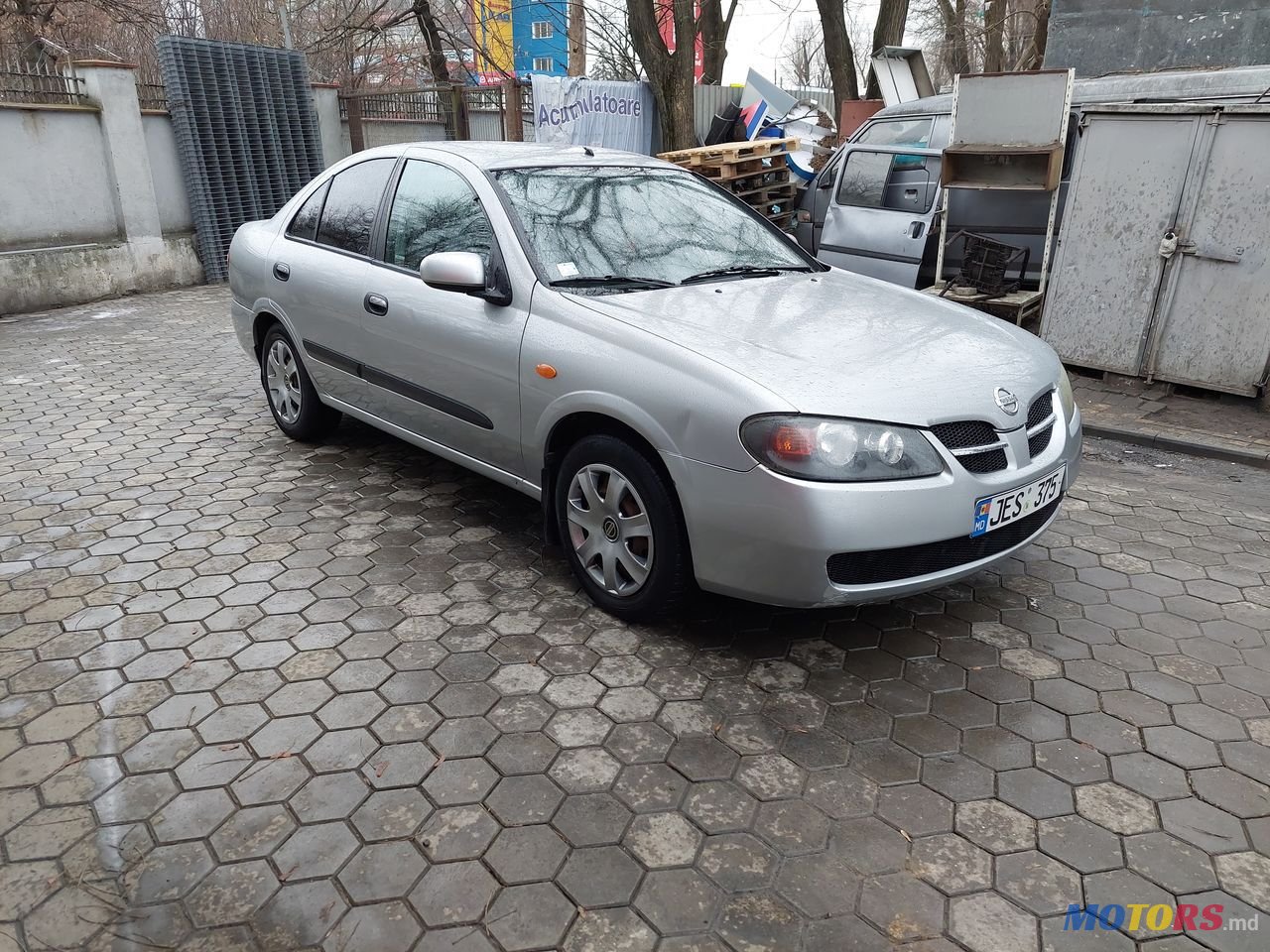 2003' Nissan Almera photo #1