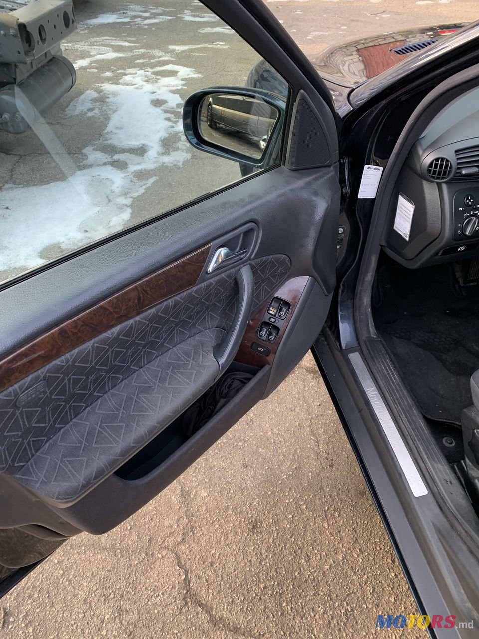 2003' Mercedes-Benz C Класс photo #4