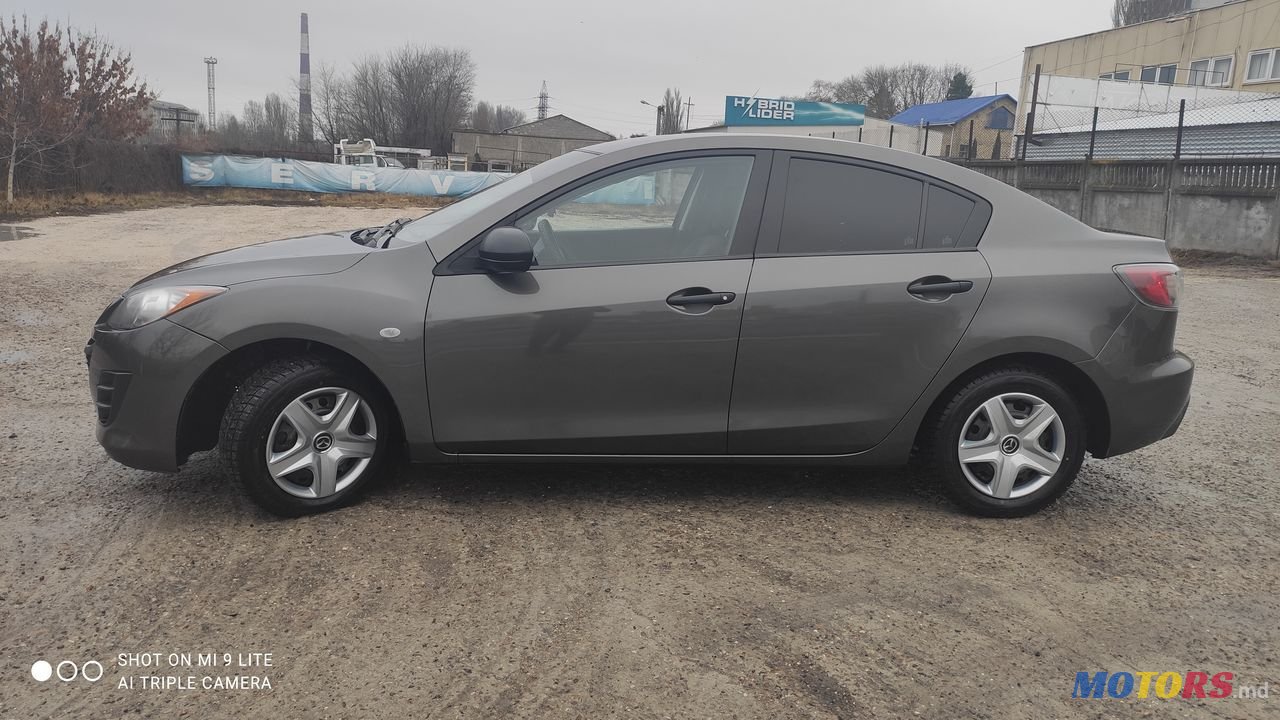 2010' Mazda 3 photo #3