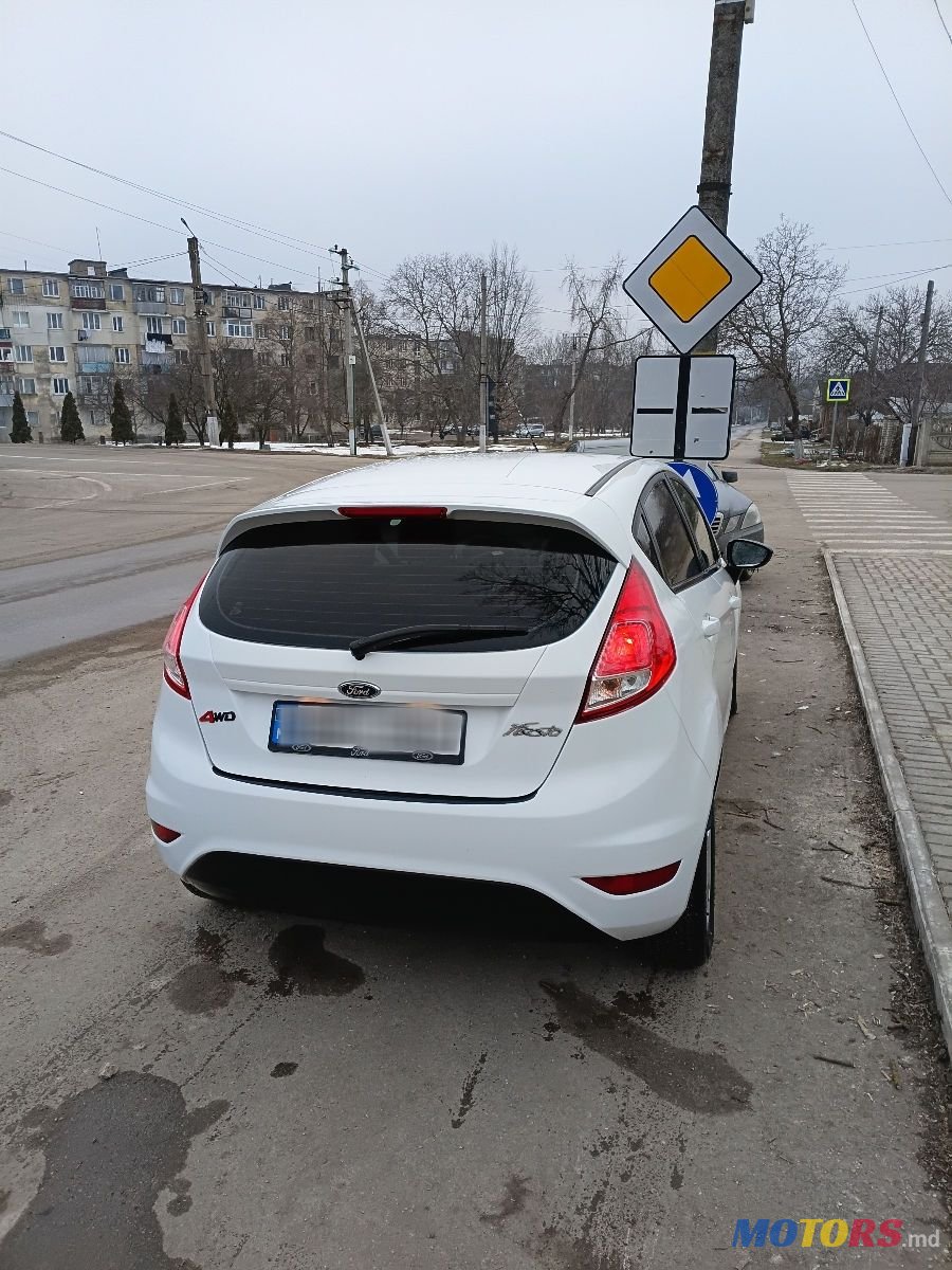2017' Ford Fiesta photo #2